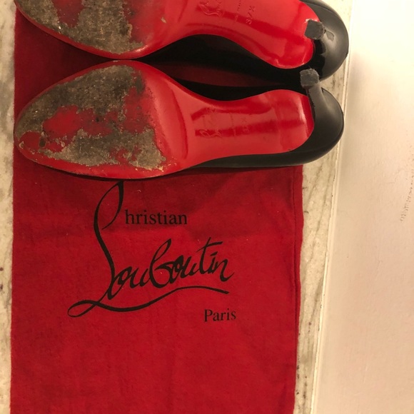 Christian Louboutin patent black heels - Picture 4 of 4